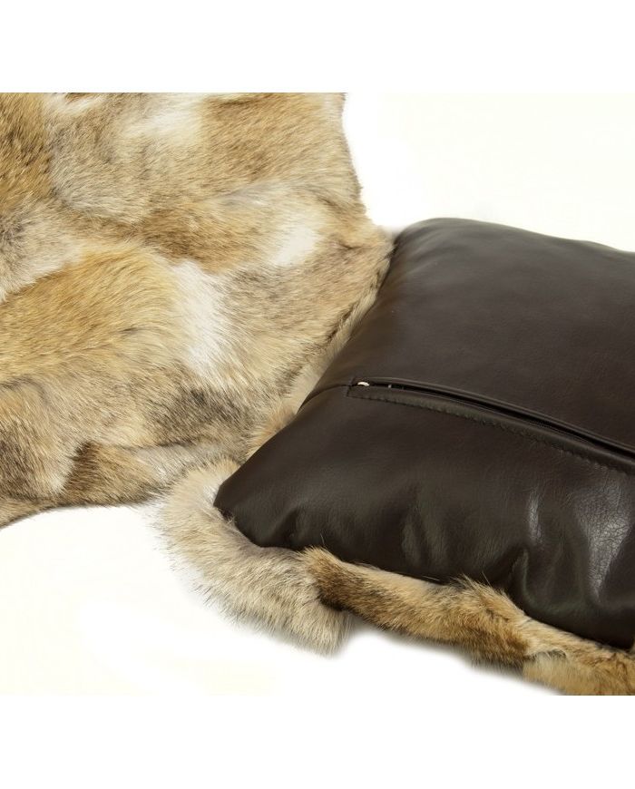 Fur cushion wolf G-507