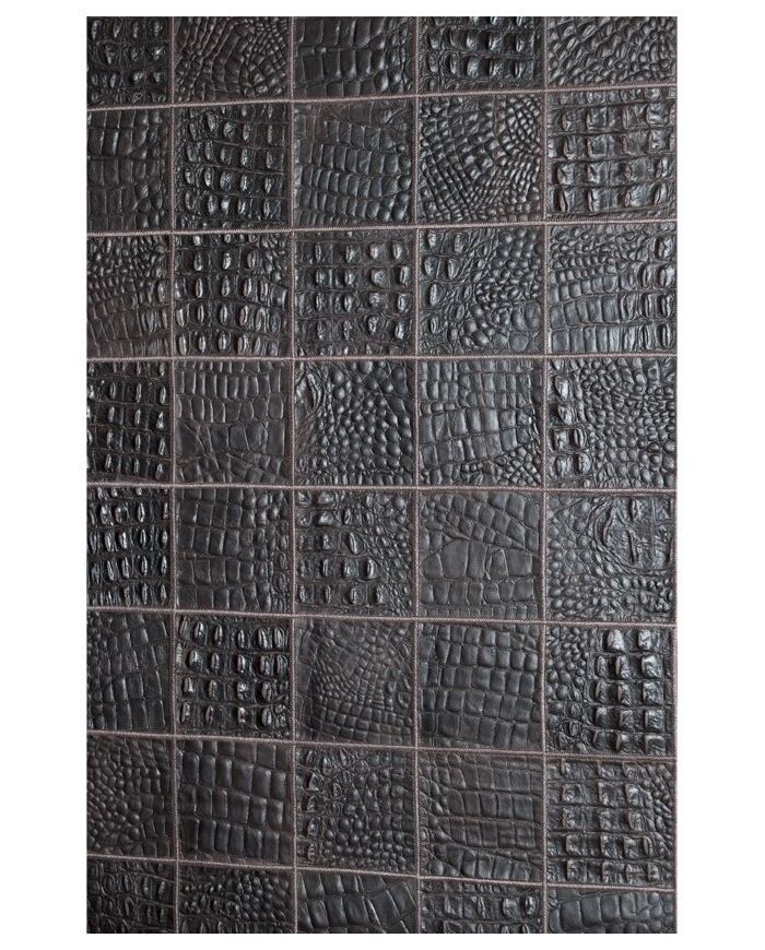 Kuhfellteppich aus Krokoleder in Dunkelbraun (t.moro) mit Rahmen k-107