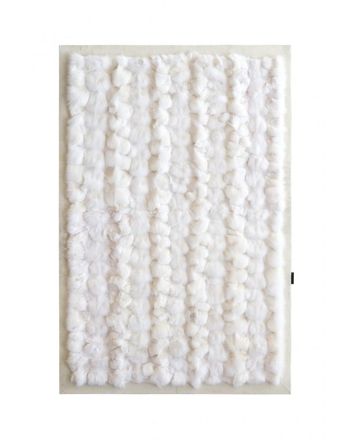 White - Ivory Fox Fur Rug k-146