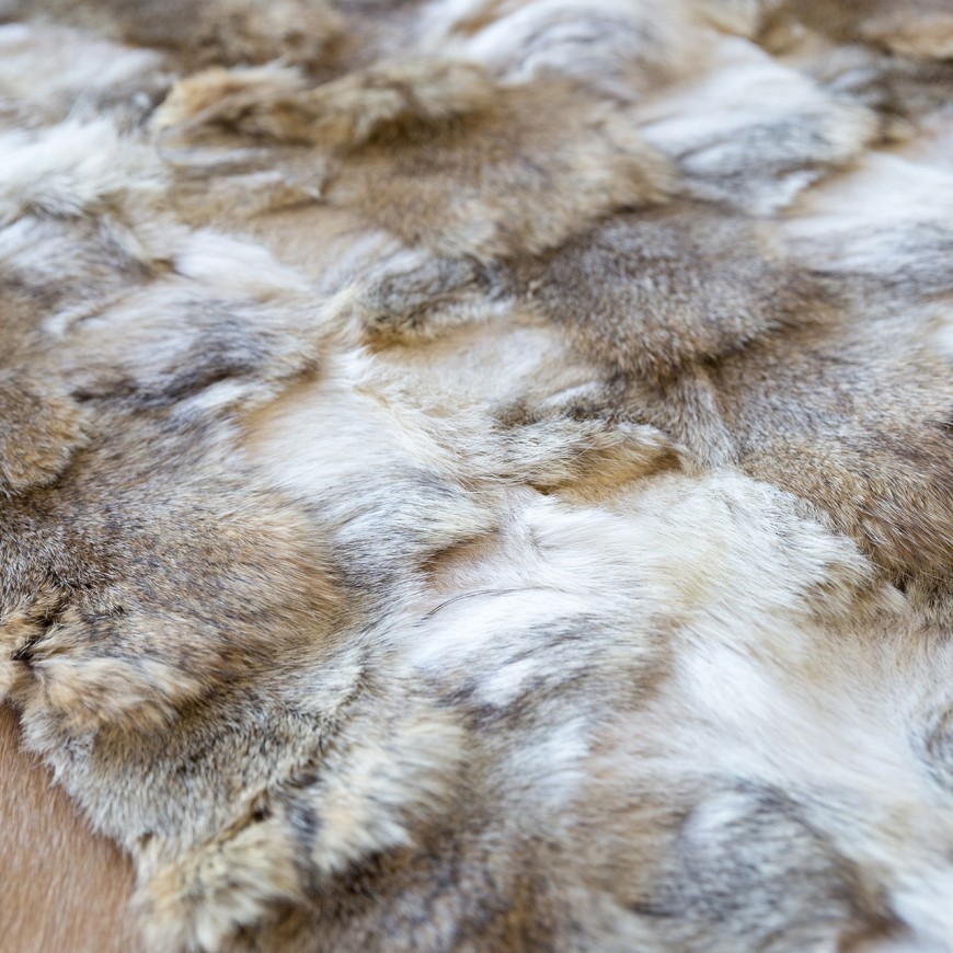 Furry Coyote Carpet Beige with leather frame k-1362
