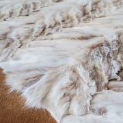 Sevron Fox Fur Champagne FR Beige Pony Skin k-1123